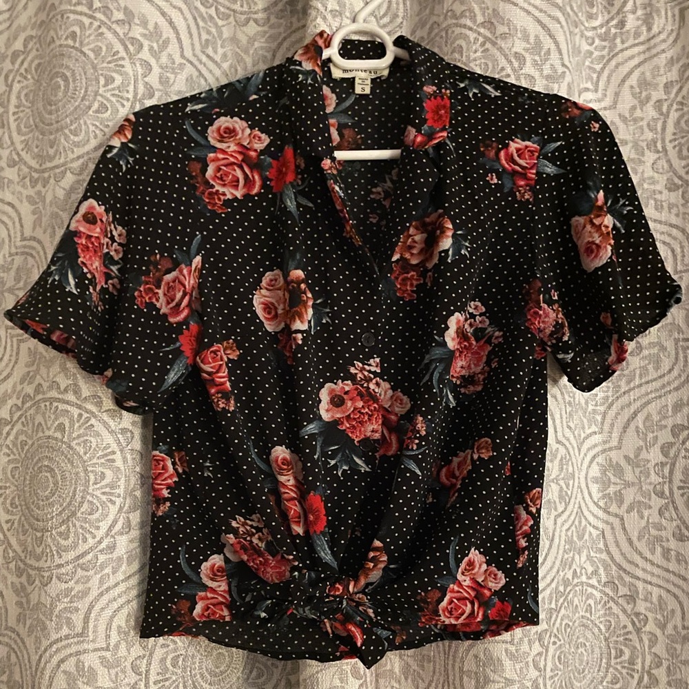 Monteau Black Polka Dot Floral Tie Front Cropped Blouse | Size: S (Juniors)